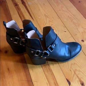 Steve Madden ankle boots 7